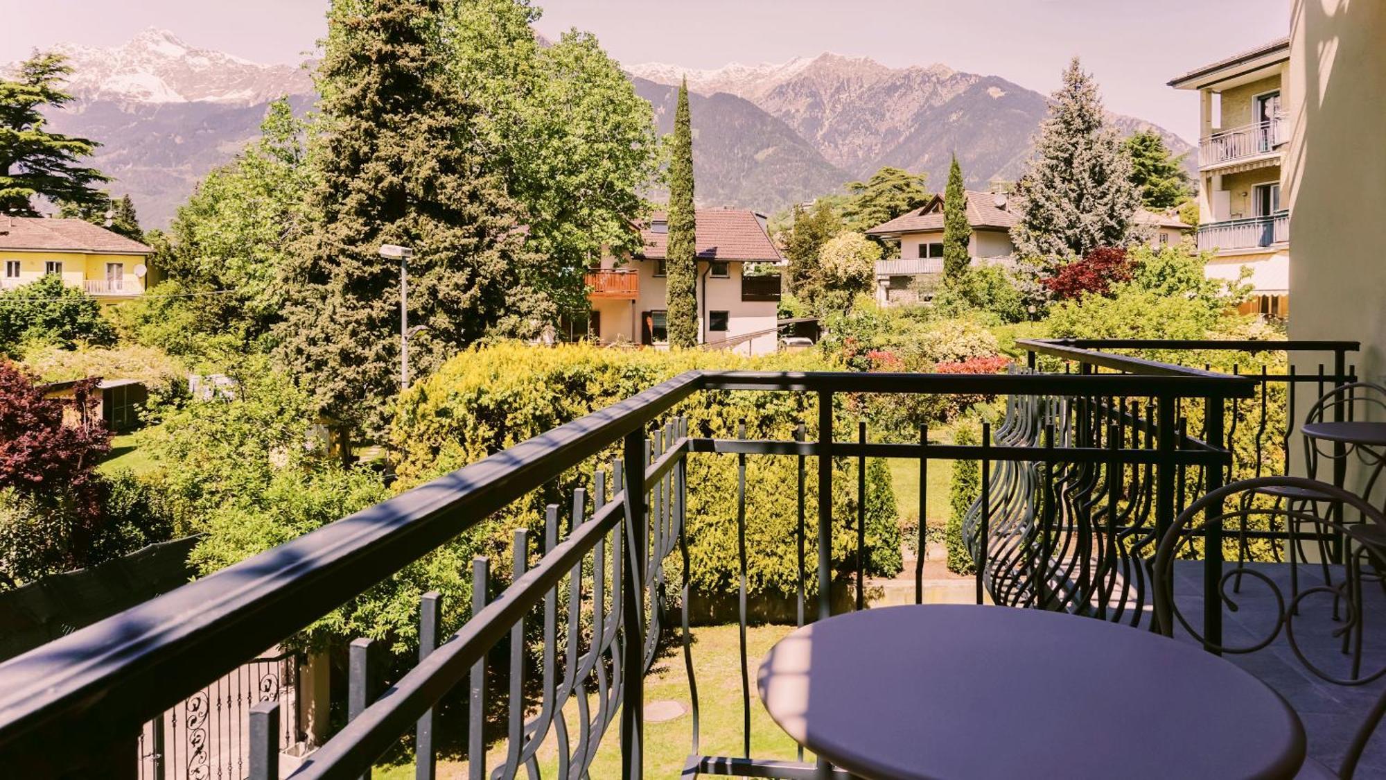 Villa Laurus Merano Esterno foto