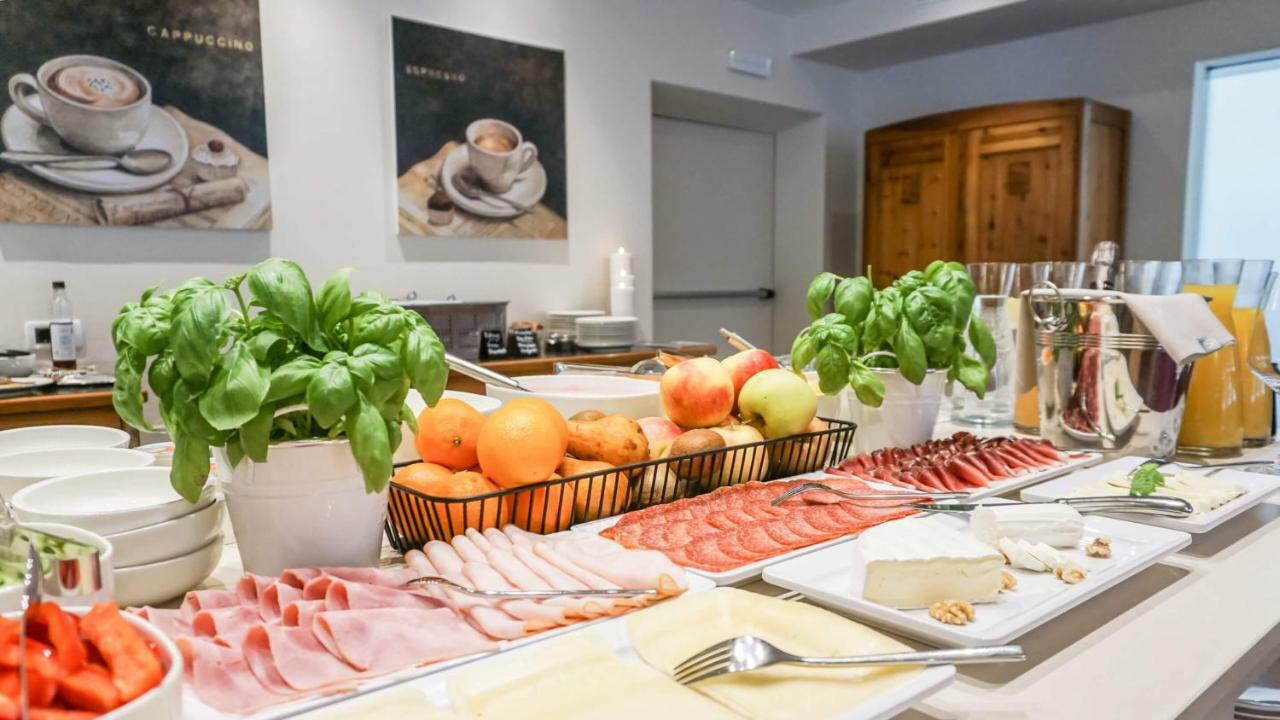 Villa Laurus Merano Esterno foto